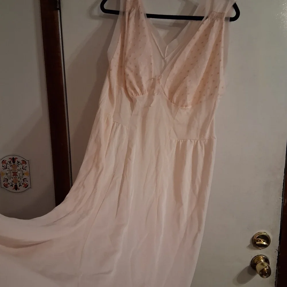 Vintage Silk‎ Peignoir Negligee Pink Nightgown VGVC STUNNING